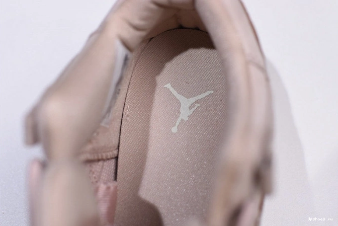 Retro Gold' Jordan AIR 11 AH7860-105 'Rose Womens 0523